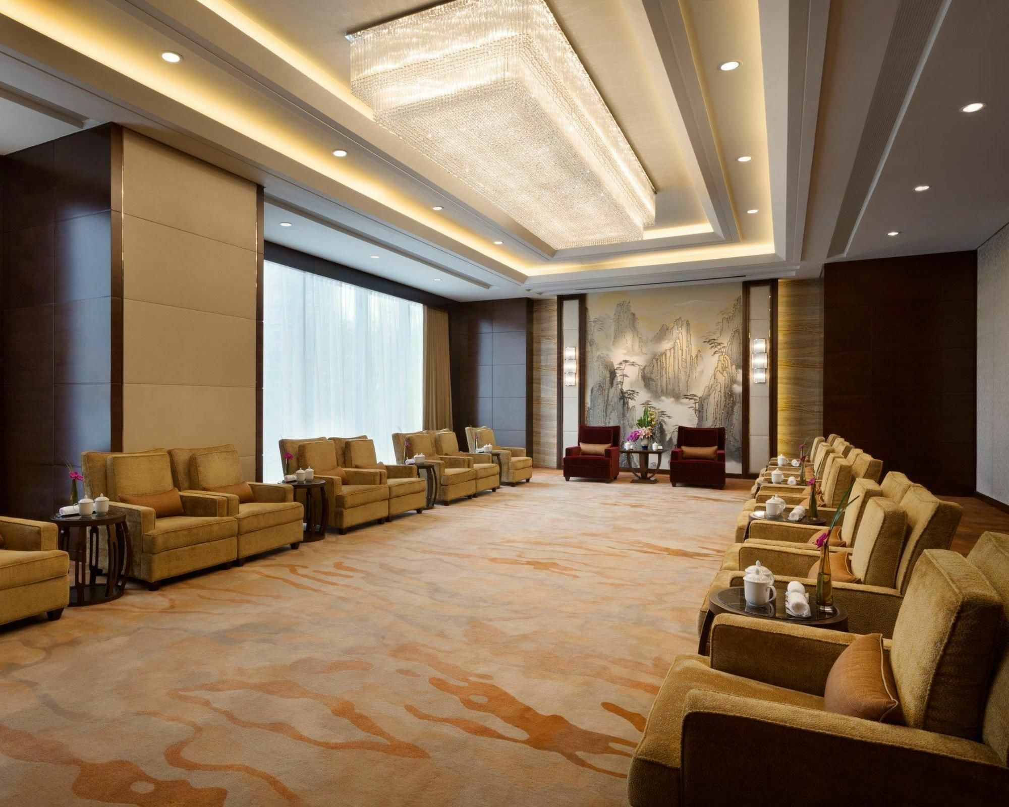 Shangri-La Хэфэй Экстерьер фото